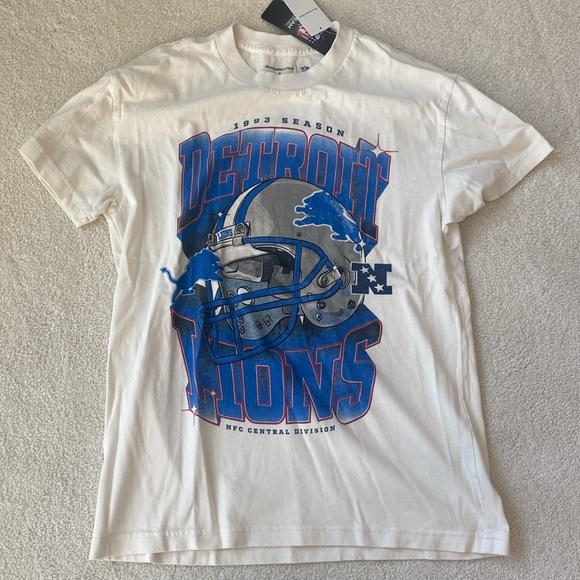 Detroit Lions NFL T-Shirt - Picture 8 of 11